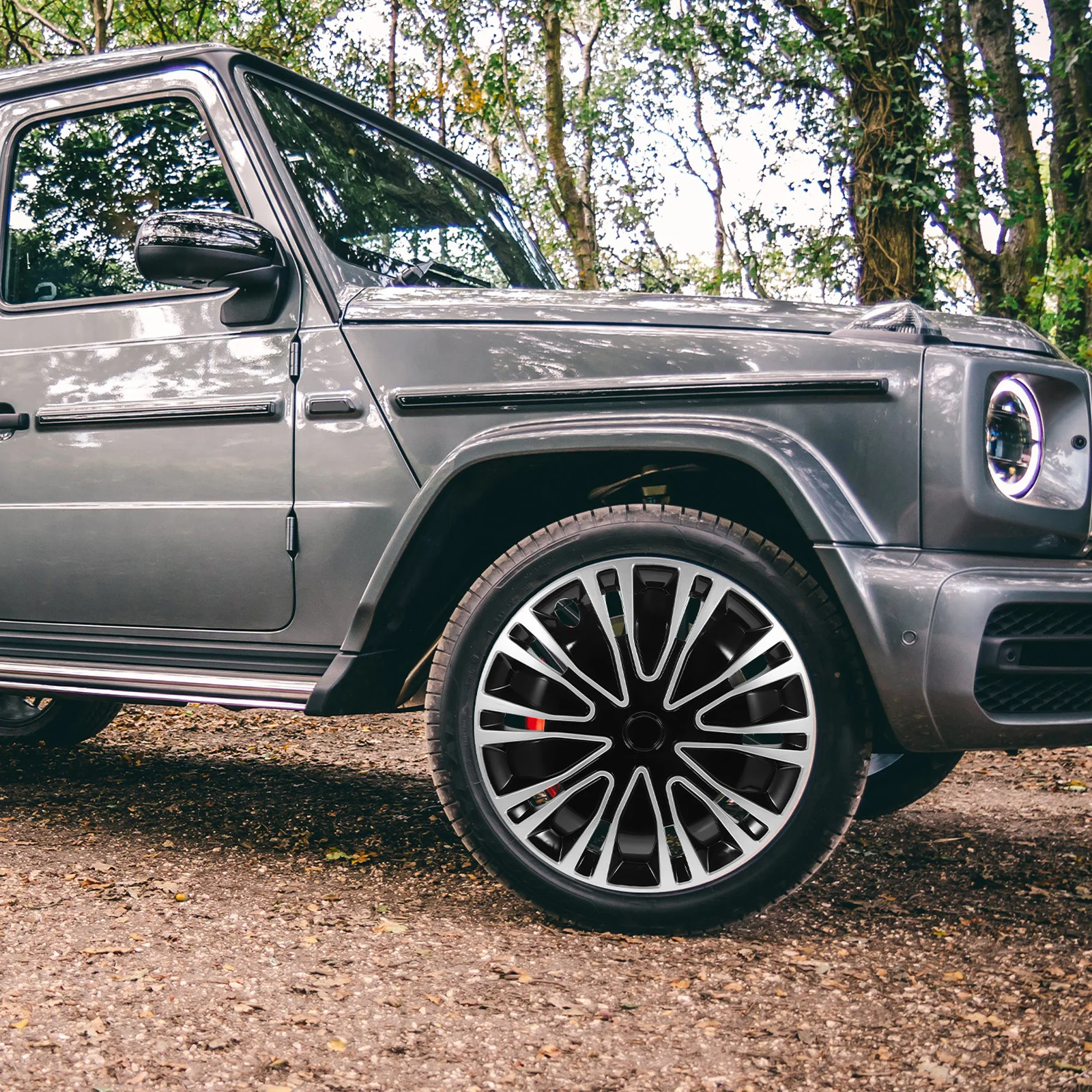 

Decorative 15 Inch Red Black Hubcaps for Car Automotive Wheel Hub Covers Vehicle Hub Caps Stylish Wheel Skin Cover Modern Design