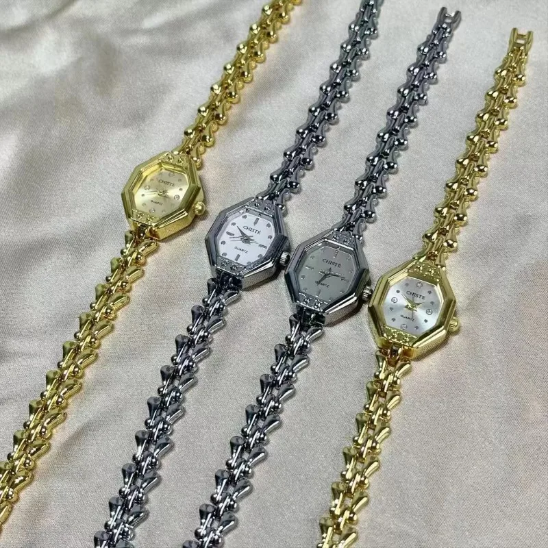 الرجعية السيدات سوار ساعة العلامة التجارية مضلع الهاتفي ساعة كوارتز للنساء هدية ساعات المعصم دروبشيبينغ Relojes Para Mujer