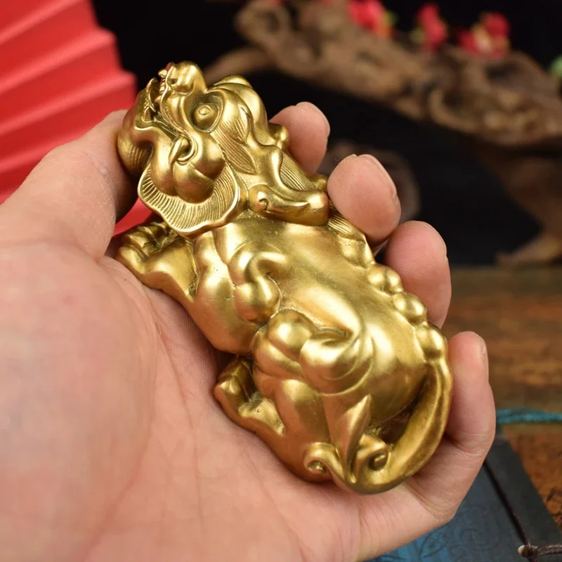 Solid Brass Pixiu Statue Chinese Feng Shui Pi Yao Figurine Wealth Guardian Desktop Ornament Home Office Table Decoration Gift