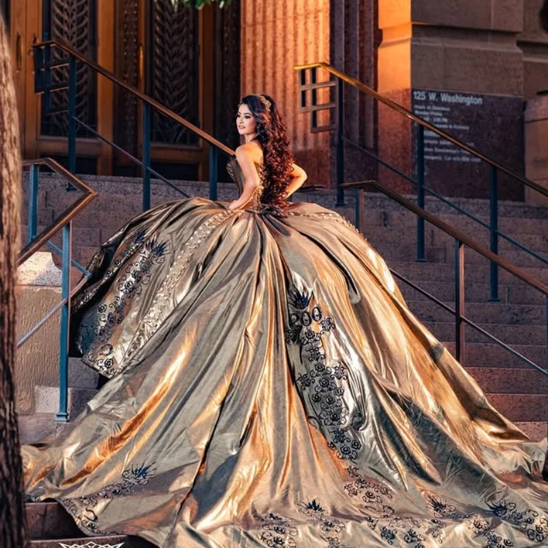 Maßgeschneidertes schulterfreies Quinceanera-Kleid in Olivfarbe, Tüll-Kristall, 3D-Blumen-Schicht-Applikation, Vestidos de 15 Quinceanera