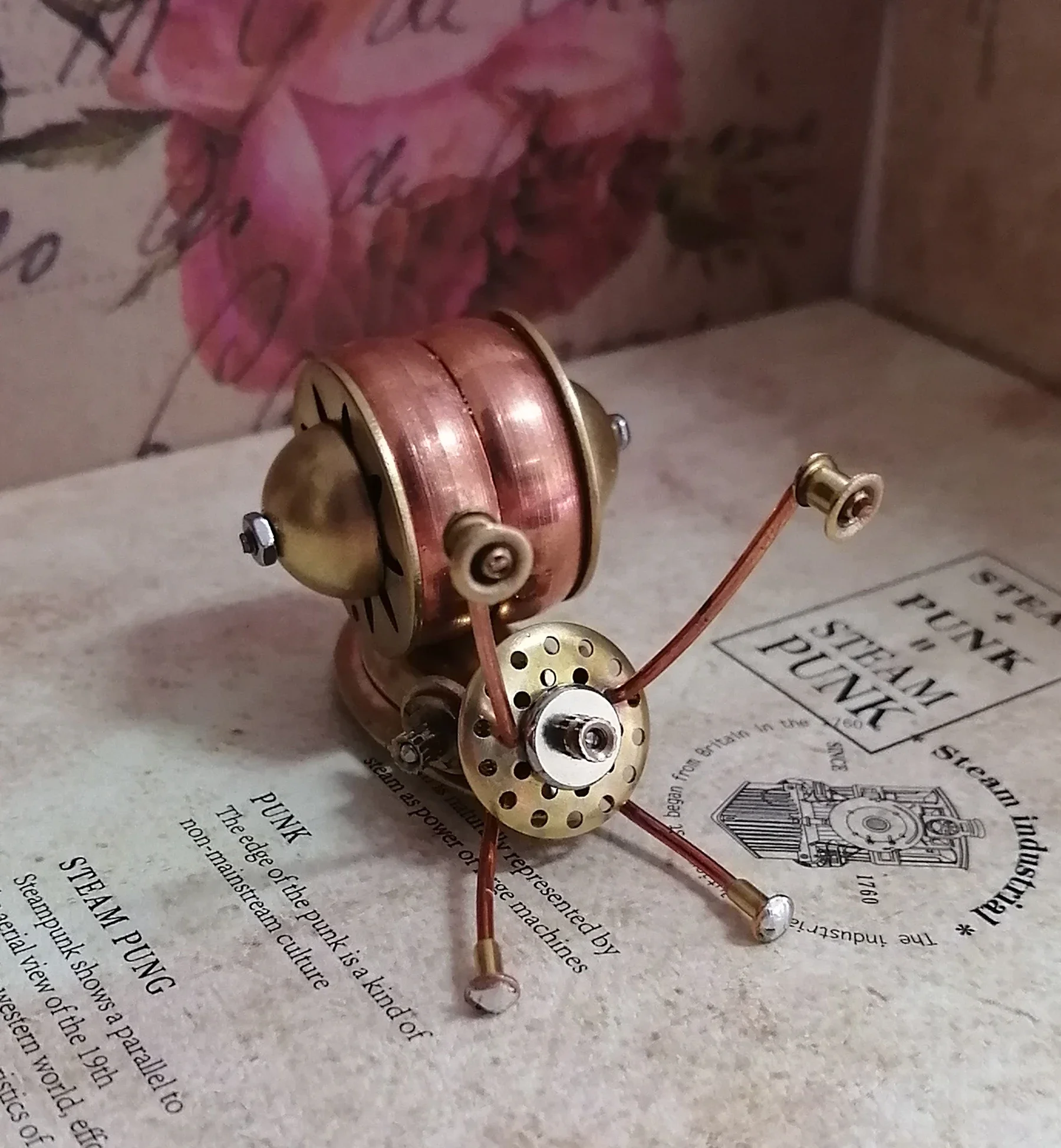 

3D Steampunk Mechanical Insect Cute Snail Handmade All Metal Small Crafts Creative Ornament - Finished Product