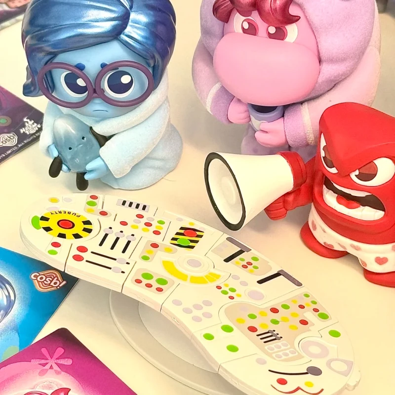 Genuine Hot Toys Inside Out 2 Pajama Party SeriesV2 Cosbi Blind Box Joy Sadness Disgust Nostalgia Anime Figure Toy Birthday Gift