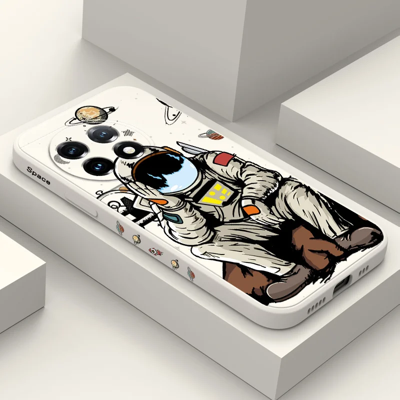 ディストレスト宇宙飛行士電話ケース Oneplus 13 13R 12 12R 11 11R 10 10R 10T 9R 9RT 9 8T 8 7 7T プロ 5 グラム液体シリコーンカバー