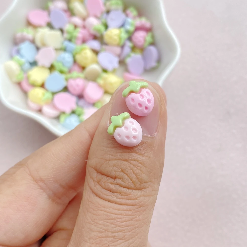 30Pcs New Cute Resin Small Strawberry Flat Back Ornament Jewelry Making Manicure Hairwear Accessories