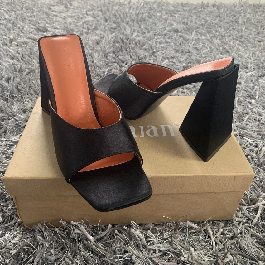 Summer Women Pumps Orange Black Triangle Thick heel Sandals Slippers Sexy Street Woman High Heels Party Peep toe Dress shoes