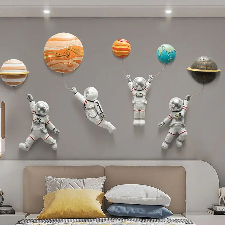 

Modern Astronaut Space Character Resin Wall Decoration Children's Room Bedside Wall Mural Crafts Background Wall Hanging Decor