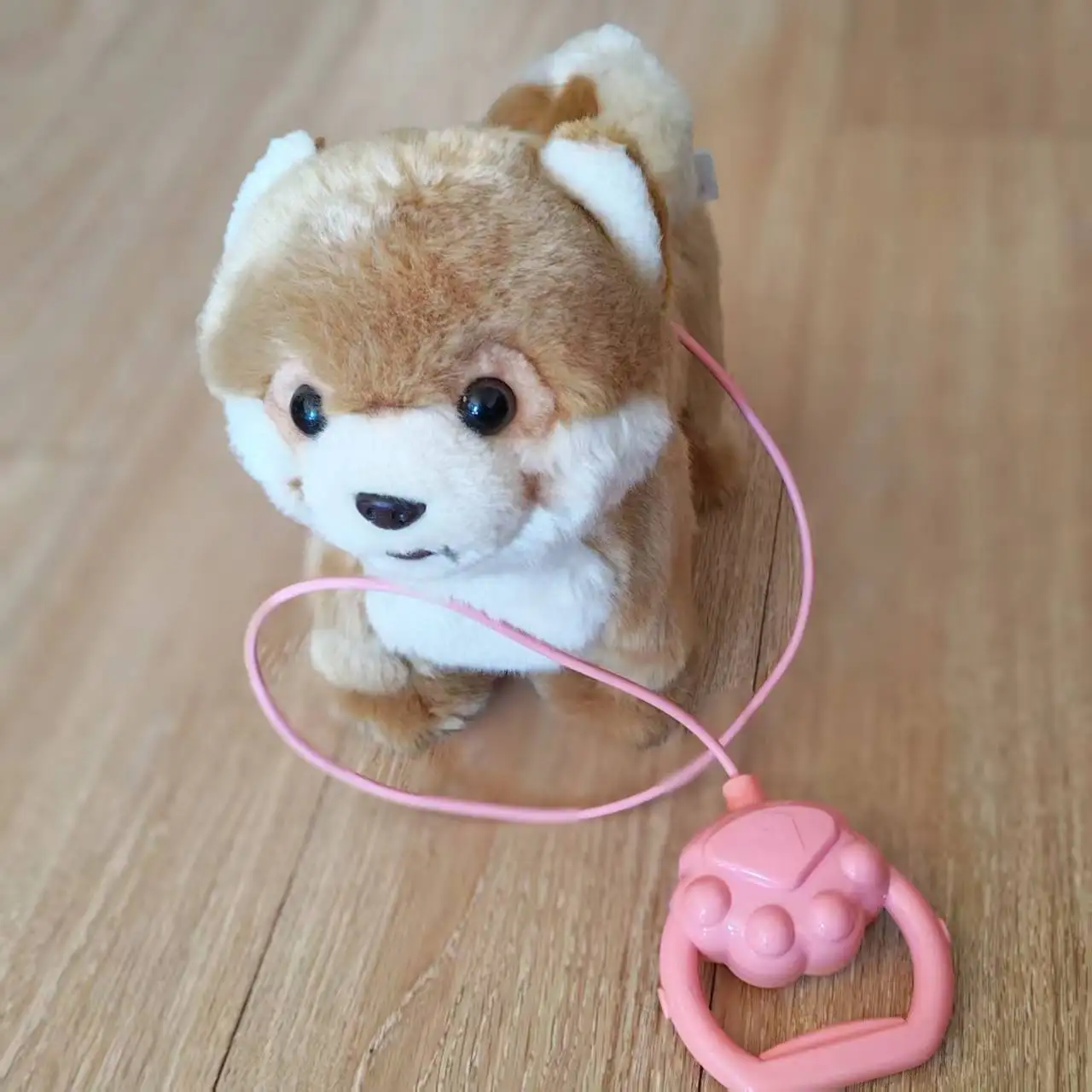 Pluszowa symulacja elektrycznej zabawki-psa, interakcja rodzic-dziecko, uspokaja dziecko uczące się chodzić, elektryczna zabawka.