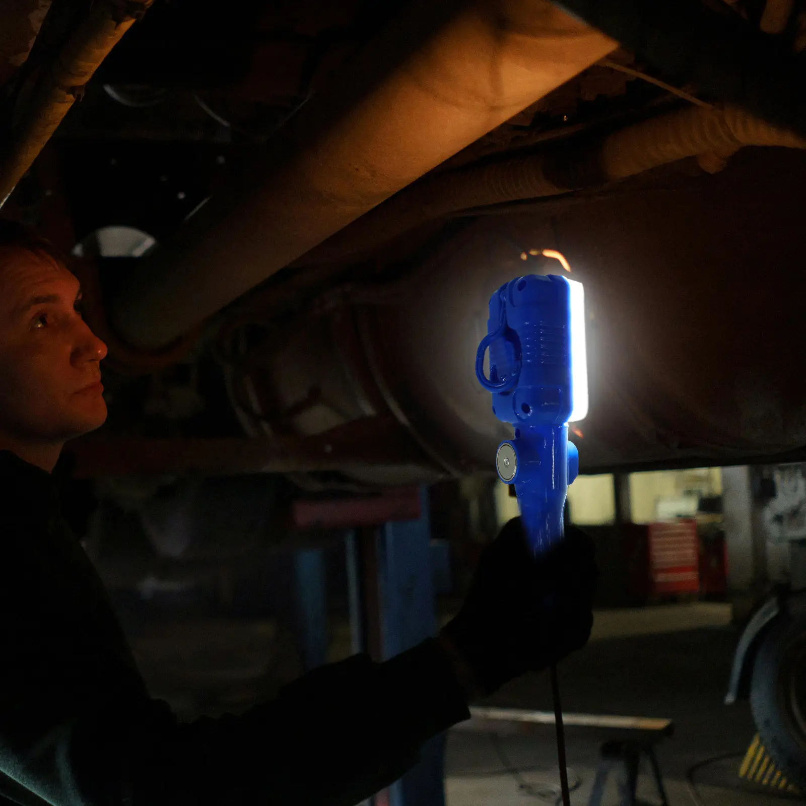 

Портативный светодиодный рабочий фонарь для автомобиля, высокой яркости, для мастерских, гаражей, строительных работ, универсальный рабочий светильник