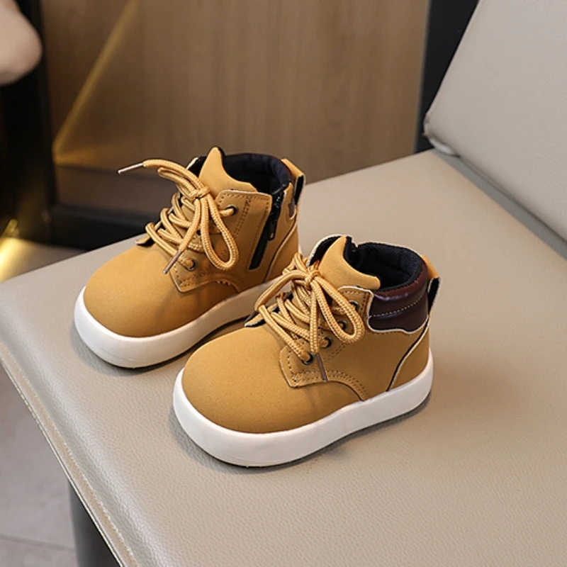 

2025 Classic Girls' Short Boots Autumn New Collection Children's Shoes Black and White Fashion Ankle Boots Boys' Fashion Boots