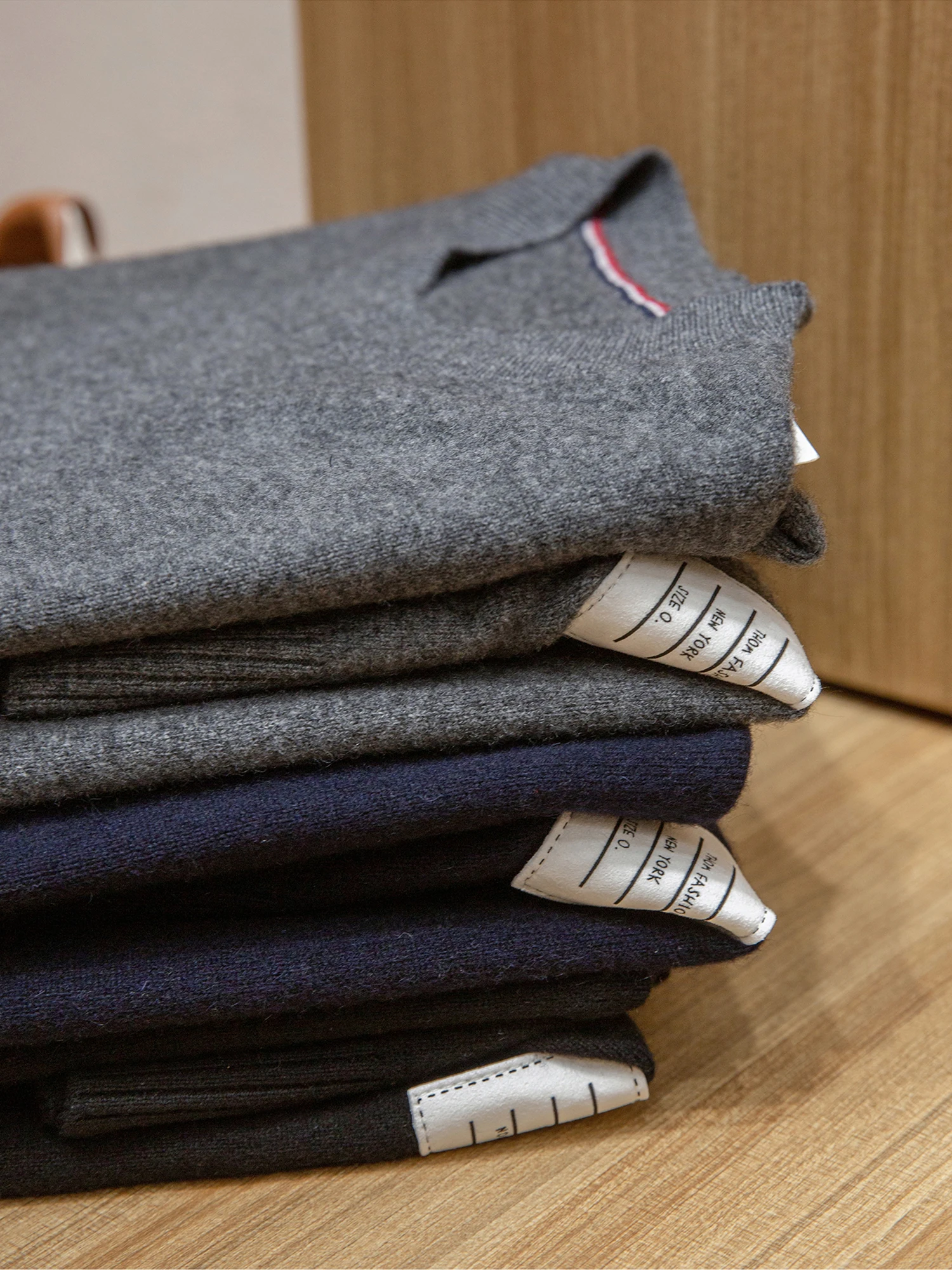 Faionable Classic Comfortable Wool Camere Blend Men's Casual round Ne Knitted Sweater Base Layer Wool irt Winter