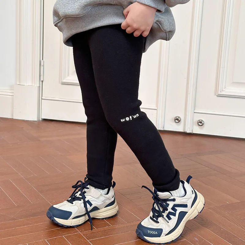 Girls' Thickened Soft and Sticky 280g Wool Pull Frame Composite One-piece Letter Leggings with Plush Boneless Craftsmanship