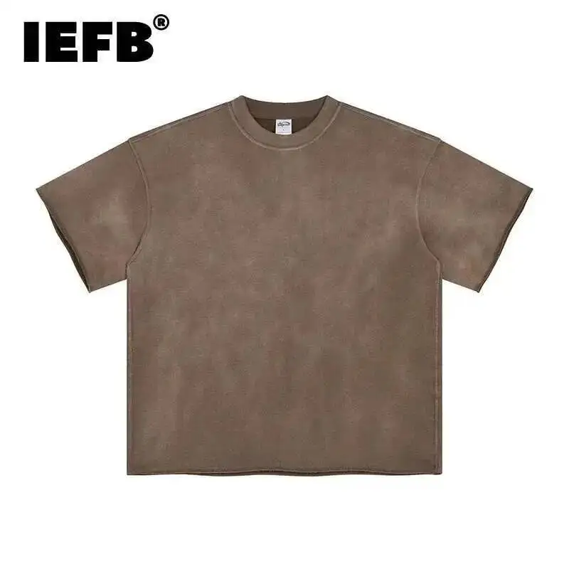 IEFB Spray Dye Washed Мужской комплект из двух предметов Легкая матовая футболка с короткими рукавами Шорты с эластичной резинкой на талии Пара Новый модный костюм