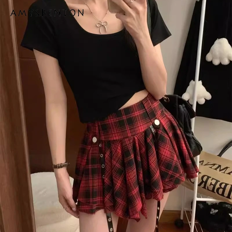 กระโปรงสั้นลายสก็อตสีแดงเข้มสไตล์โกธิค  สำหรับผู้หญิง  คอลเลคชั่นฤดูใบไม้ร่วง 2025  ใหม่  หวาน เท่ เซ็กซี่  อเนกประสงค์  สไตล์ Y2K  กระโปรงพอง  สำหรับสาวๆ