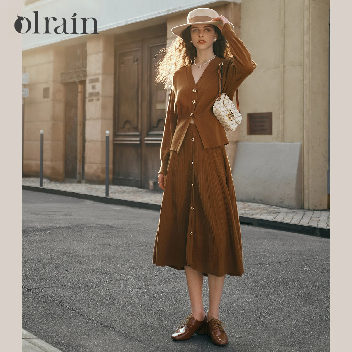 

OLrain French Coffee Skirt Sets V Neck Long Sleeve Chic Button Cardigan Elastic Waist Umbrella Skirt Female Clothes O23QE66206