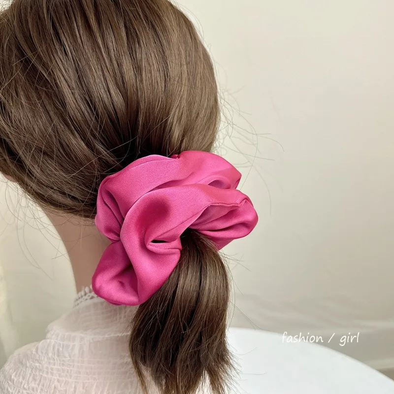 

Ярко-розовая атласная большая резинка для волос, эластичная резинка-скранчи, модные аксессуары для волос для женщин и девушек, для повседневных и праздничных причесок