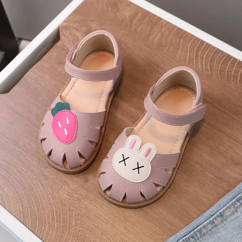 Summer Baby Girl's Sandals Cartoon Rabbit Radish Soft Leather Little kids Beach Shoes Breathable Children's garden Sandals