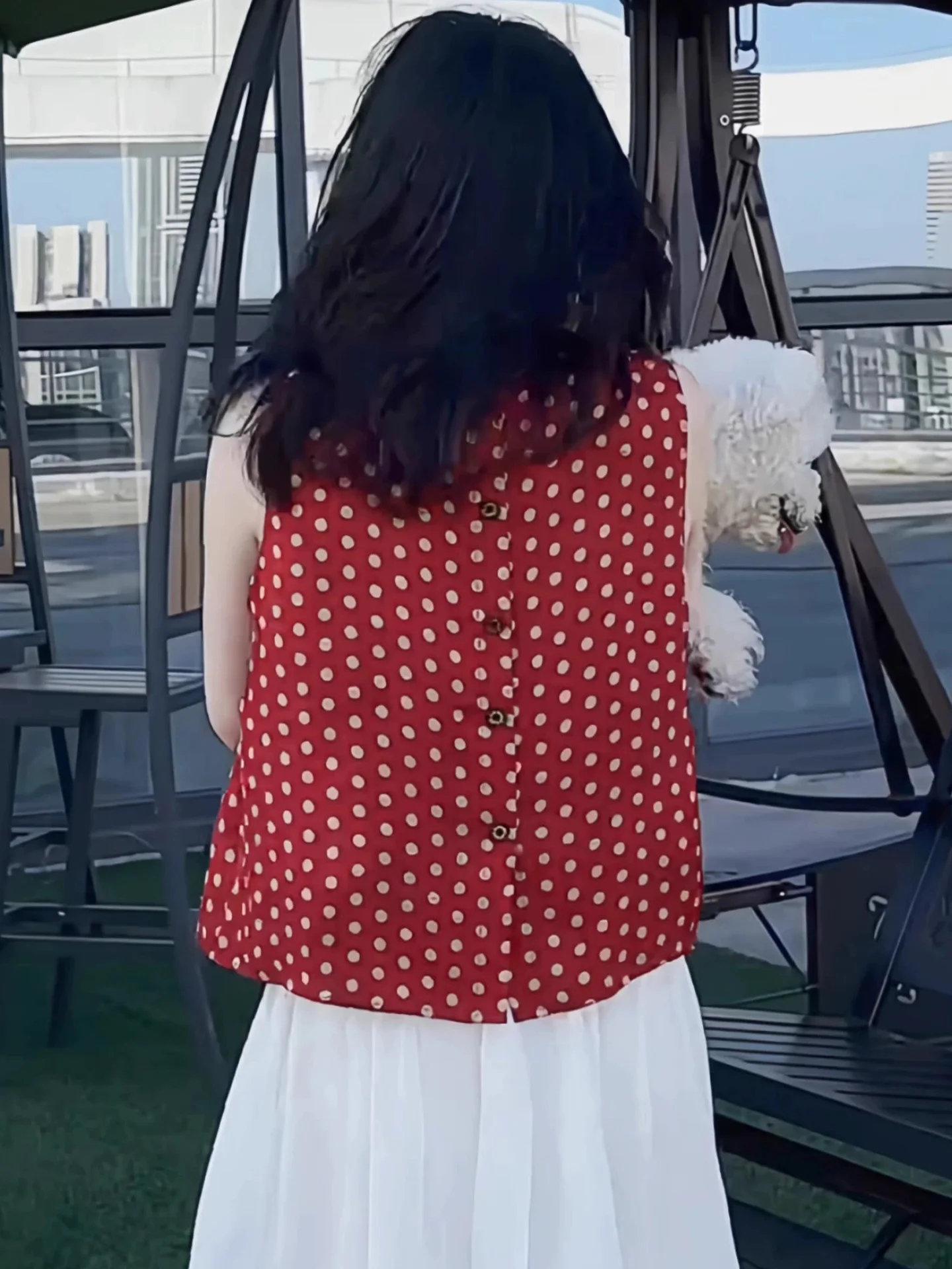 

Faionable Retro Hong Kong Wave Dot irt Women's Ele Versatile Design Summer 2025 Silk Top Button round Ne Regular Sl...