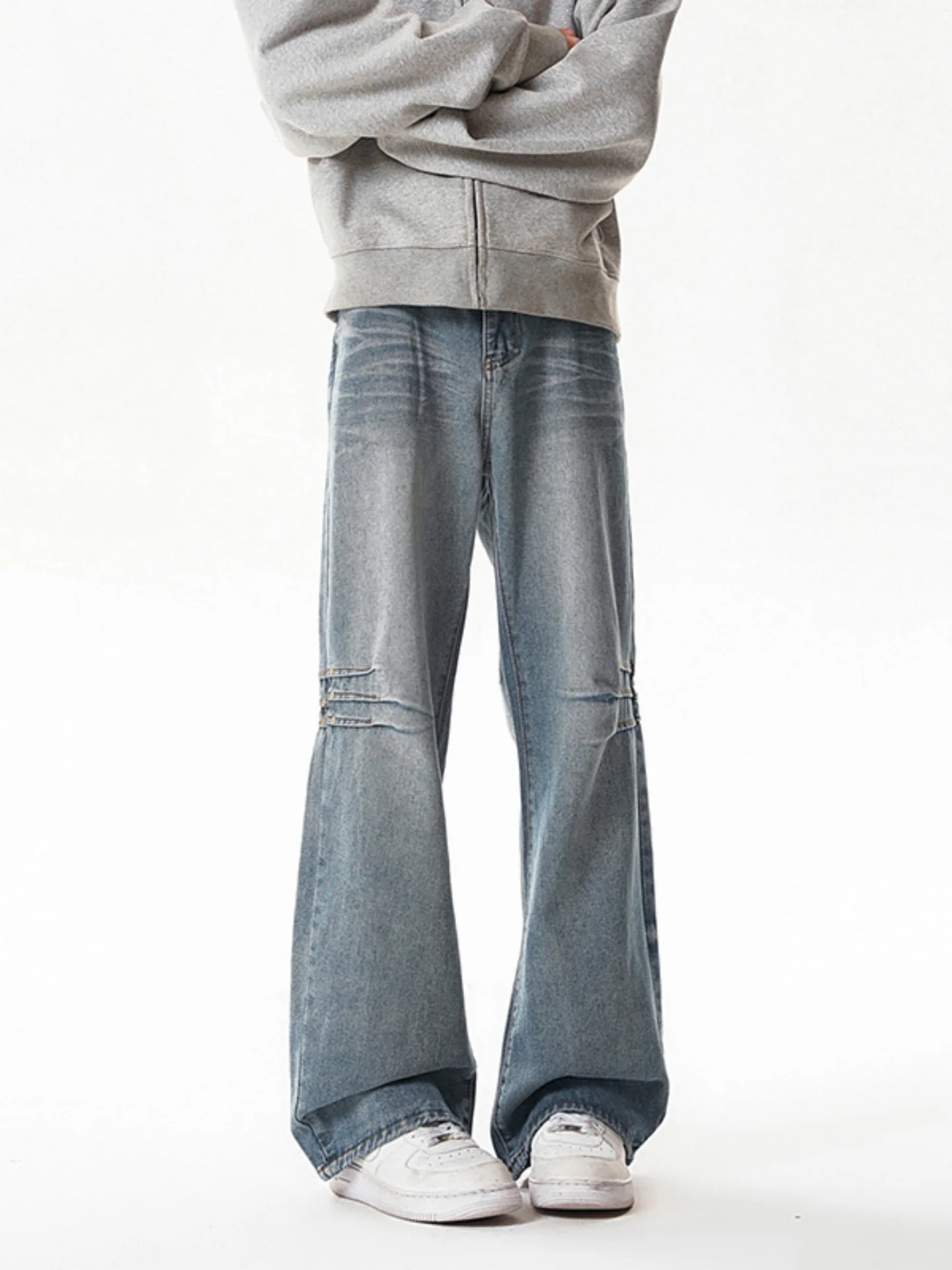 

Men's Straight Leg Loose Fit Slimming Flared Jeans Autumn American High Street Sle Folded Rivet Bend Knife Jeans Casual Cotton
