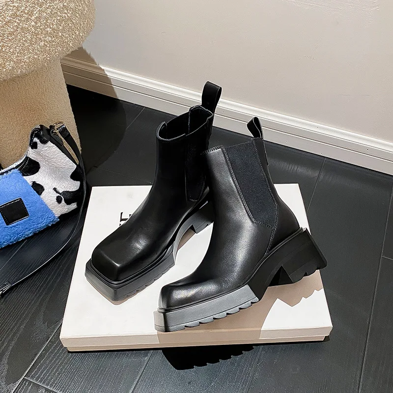 Botas desnudas de cuero genuino para mujer, nuevas botas Chelsea de tacón grueso con punta cuadrada, botas cortas de tacón alto, botas de moda de