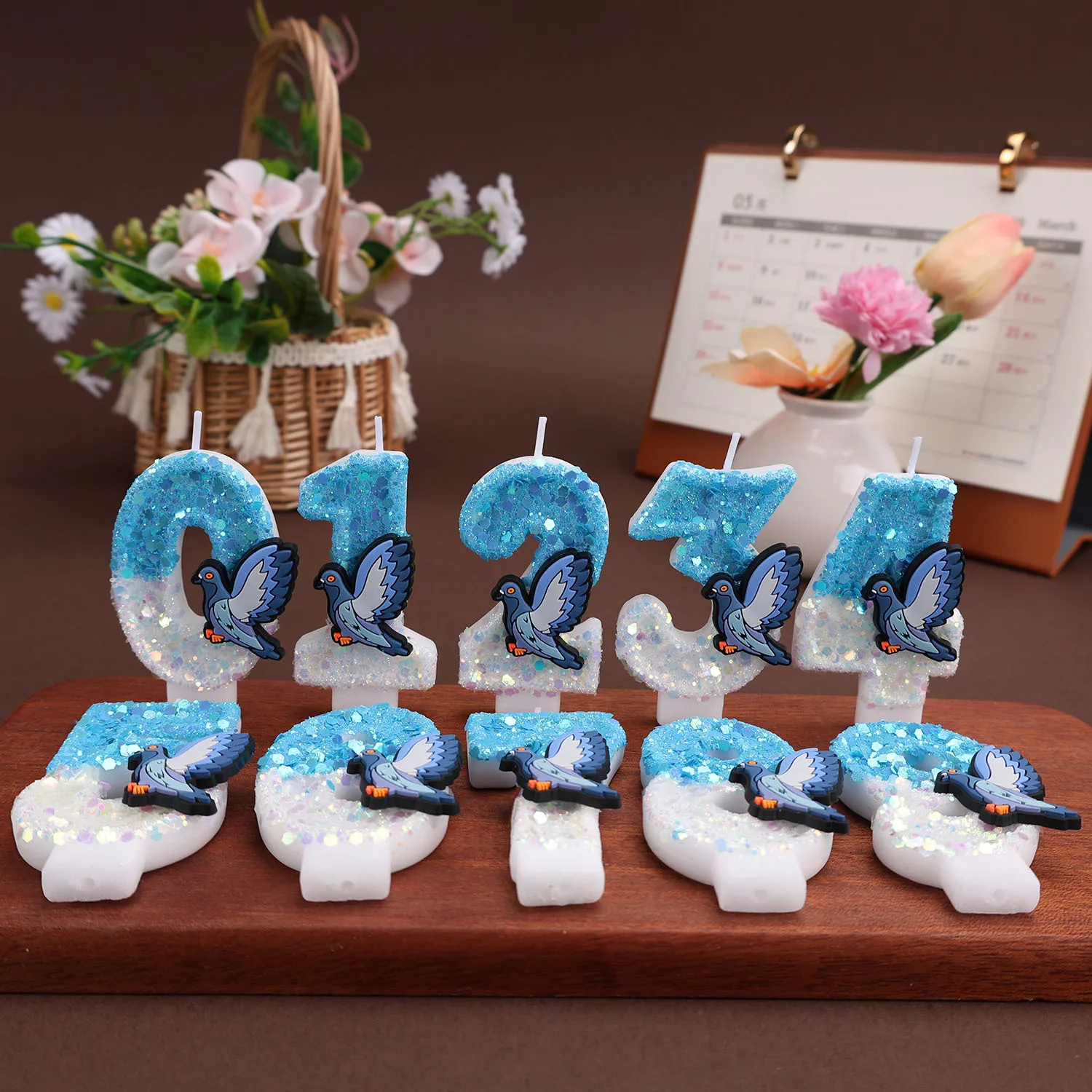 Blue digital birthday candles - Cartoon pigeon sticker decoration candles, birthday commemorative candles, party small gifts