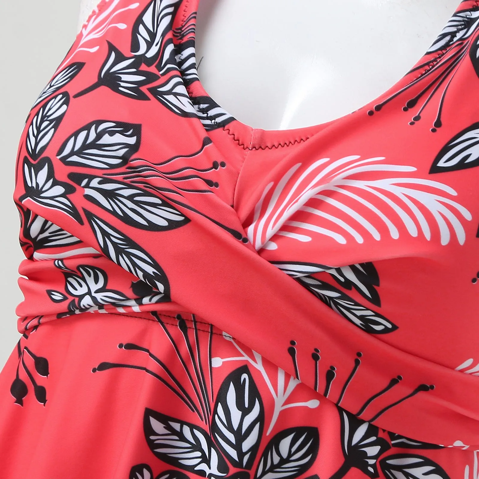 Damskie stroje kąpielowe Tankini Dwuczęściowe z szortami Halter V Neck Kostiumy kąpielowe Flowy Twist Front Stroje kąpielowe dla kobiet Summer Ropa