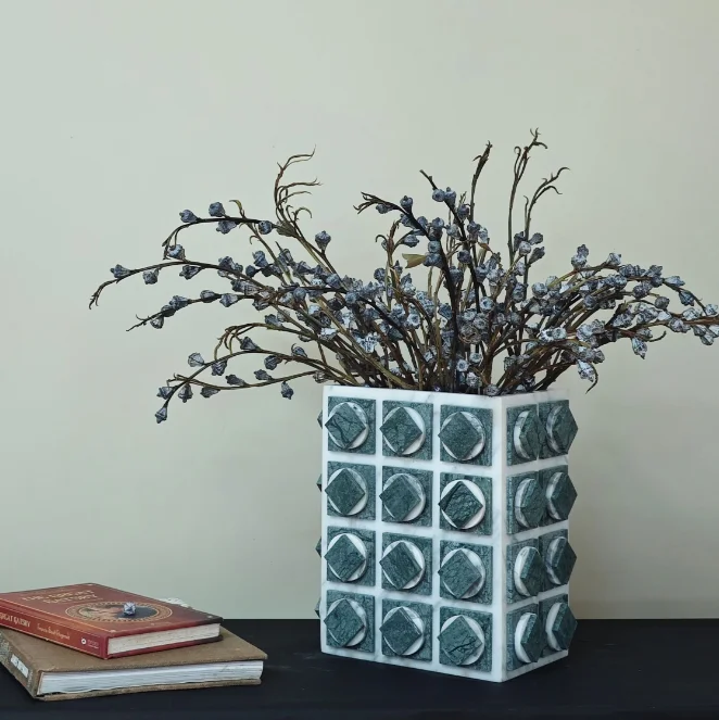 Geometric 3D Cube Marble Vase - Modern Decorative Vessel for Luxury Home and Hotel Tabletop