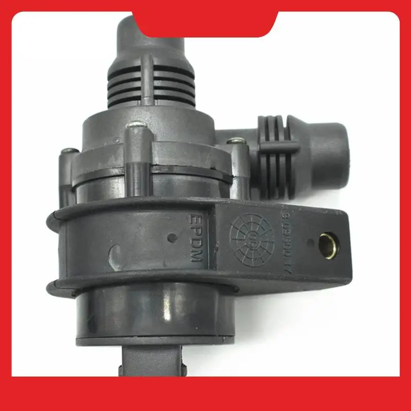 

Черный вспомогательный водяной насос охлаждения 64116903350 64116922699 для BMW 5 6 серии X5 E53 E64 E60