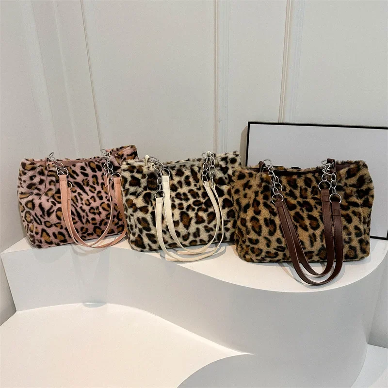 Autumn Winter Women's Leopard Print Plush Tote Bag Light Luxury Trend Large Capacity Shoulder Bag Handbag Ladies Underarm Bag