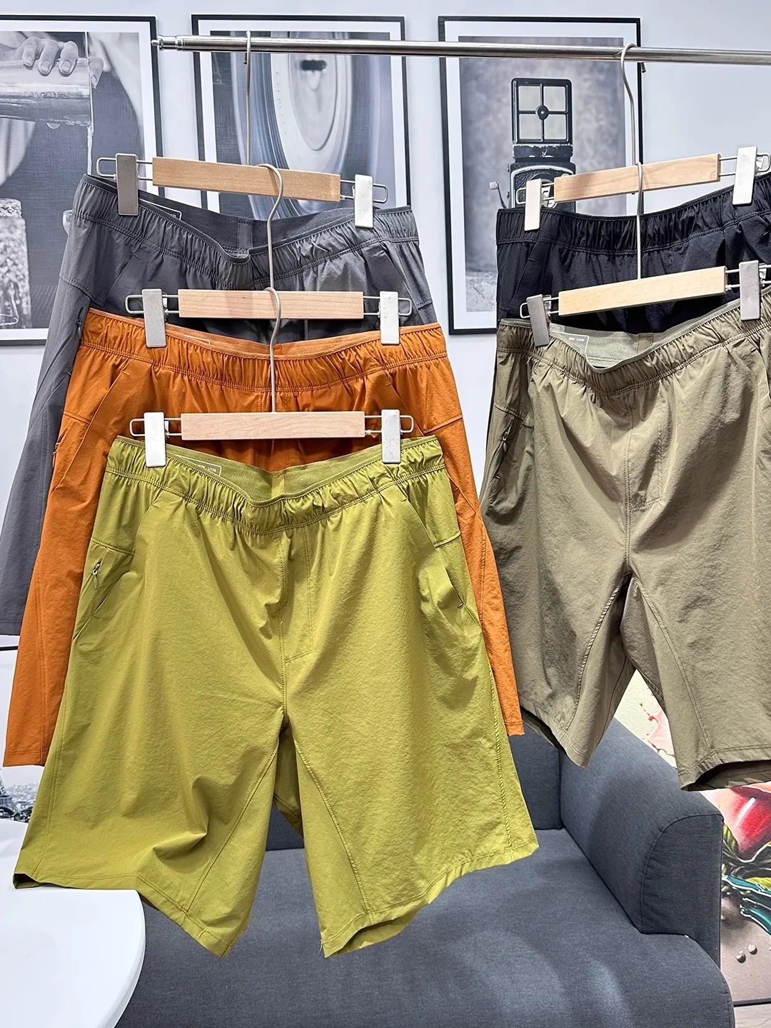 

Легкие быстросохнущие уличные мужские брюки пять четвертей, футболка, повседневные прямые брюки для молодежи по индивидуальному заказу