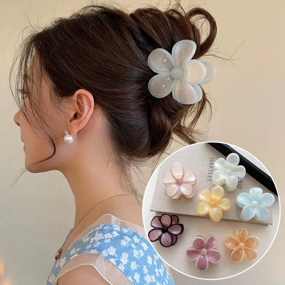 

2025 New Vacation Egg Flower Hair Clips Hawaii Beach Claws Bohemian Hairpin for Girls acrylic Flower Hair grab Hair accessories