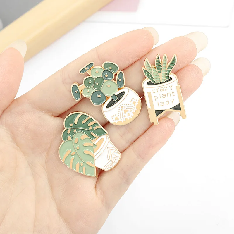 Potted Plant Brooch Monstera Aloe Vera Plant Brooch Clothing Accessories Cactus Badge Cactus Lapel Pins Cartoon Cactus Brooch