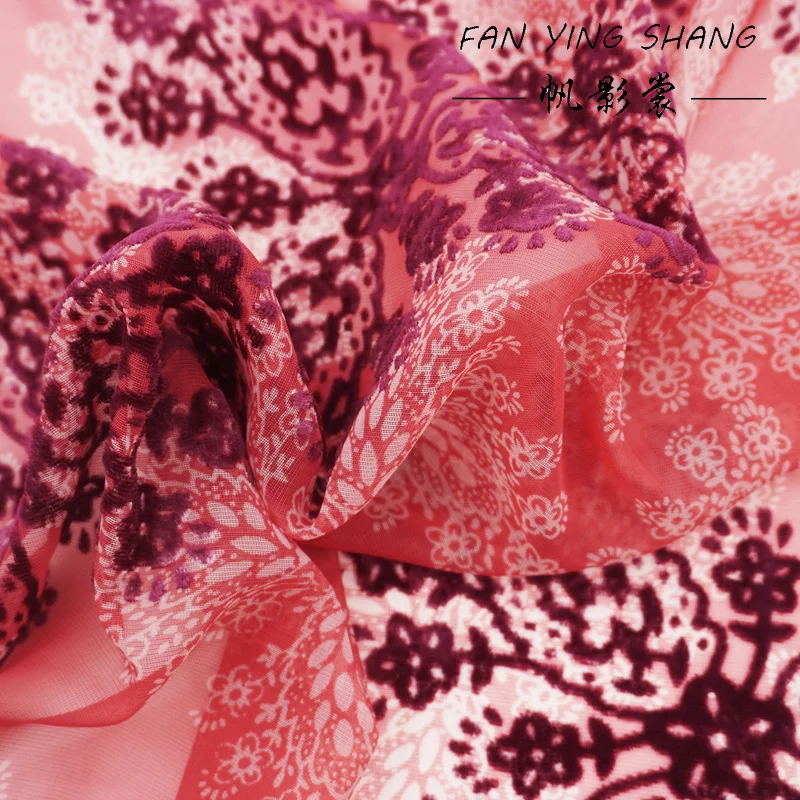 2025 Tela de Terciopelo Flocado con Efecto Quemado Purple Vine Dance para Vestidos, Telas para Costura, Tissus Couture, ткань, Material Textil