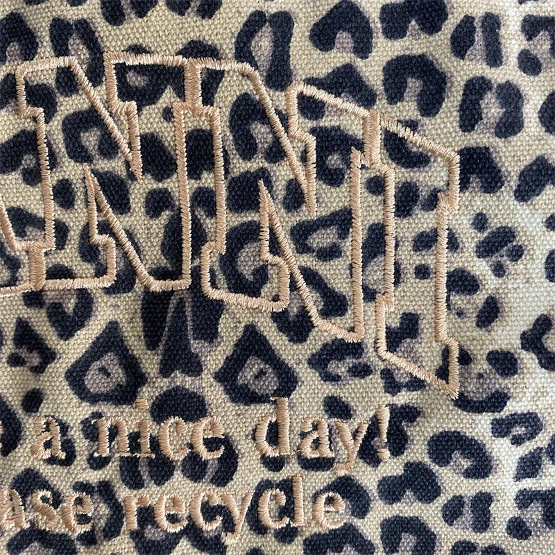 Unisex Leopard Print Embroidery Canvas Tote Bag Casual Handbag Reusable Shopping Bag Fashion Shoulder Bag for Men Women Daily - view 5