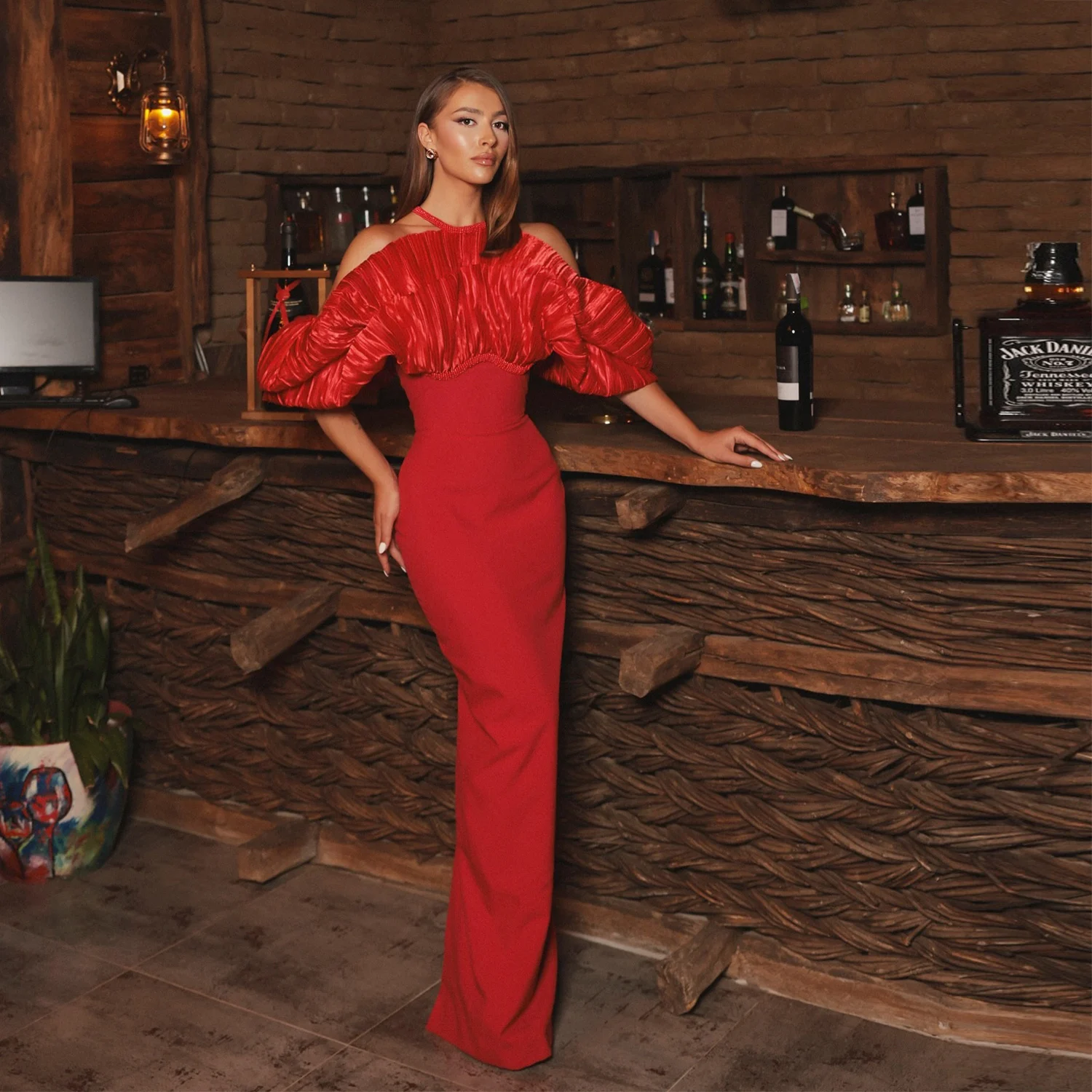 

Red Off The Shoulder Sheath Prom Dress Halter Ruffles Floor Length Satin Evening Gowns Elegant Formal Party Dress