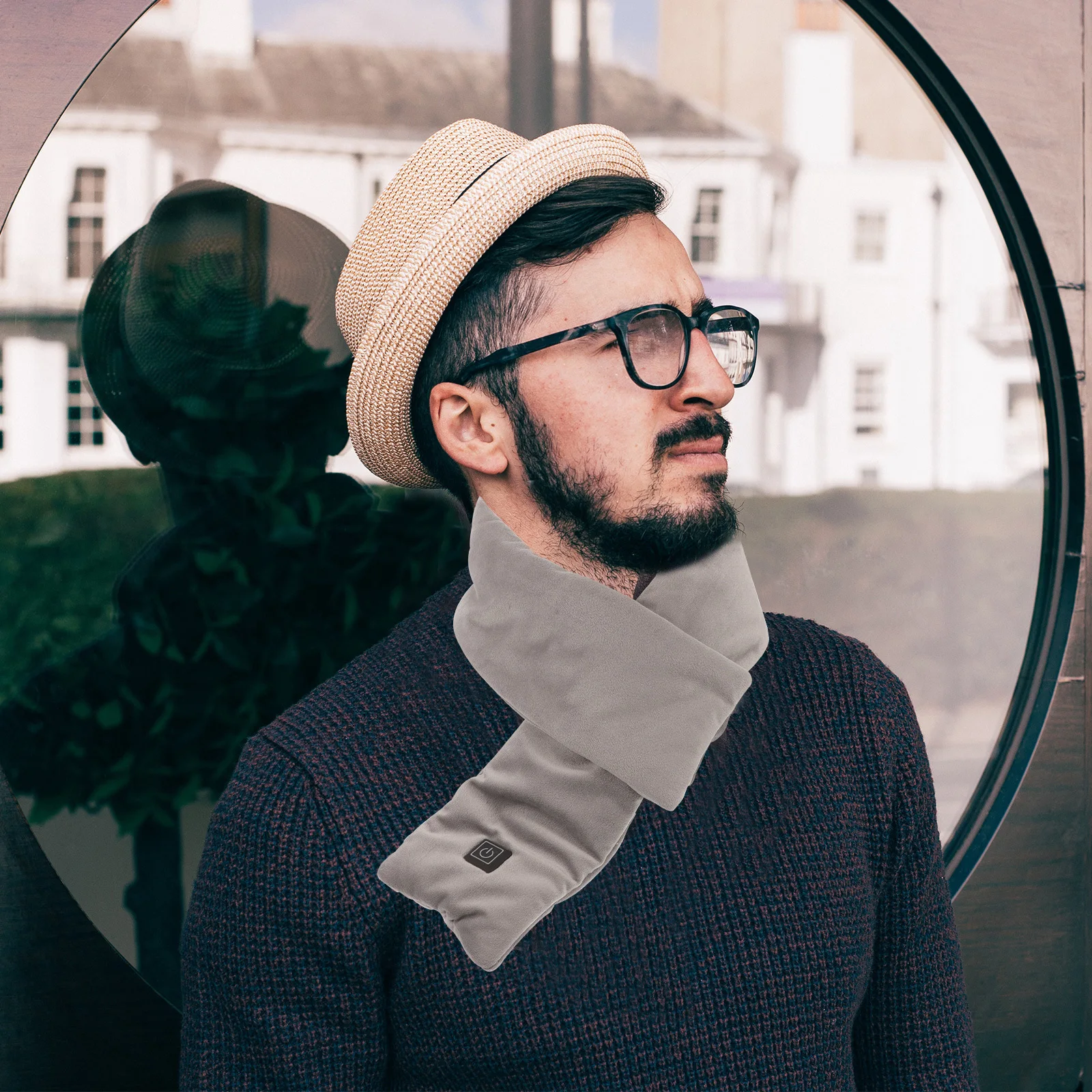 

Warm Heated Scarf for Winters USB Rechargeable Neck Warmer Portable Lightweight Skin-Friendly Fabric Suitable for Women Men