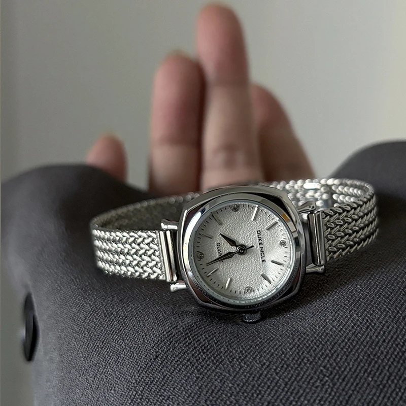 

2025 New Women's Watches, Luxury Women's Wristwatches, Stainless Steel Strap, Retro Quartz Watches, Women's Jewelry