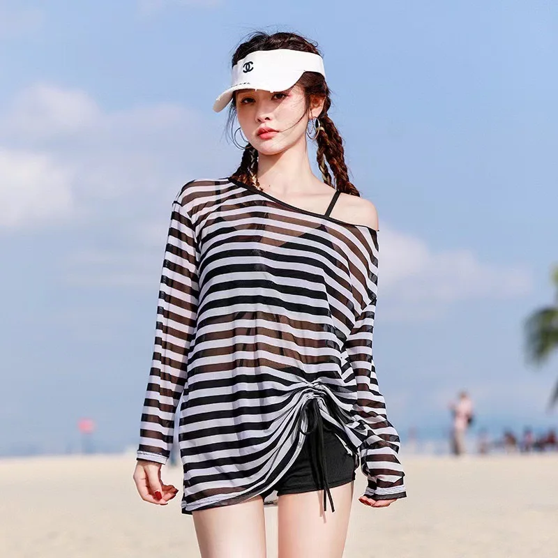 

2024 New Swimming Suit Female Student Style Split Body Covering Belly and Slimming Sports Style Three piece Set Swimming Suit So