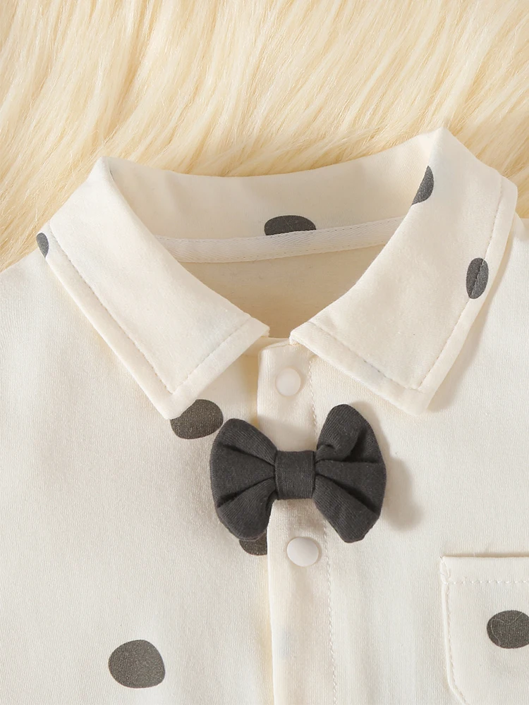 بدلة قفز صيفية جديدة للأطفال الأولاد بأكمام قصيرة موديل 2026 منقطة مشمش ملابس رجالية عصرية وأنيقة باللون الأسود اللطيف