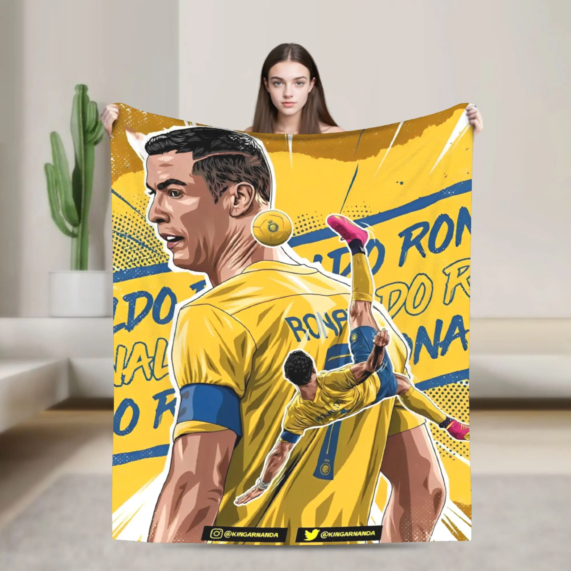 CR7 Knitted Blanket… - image