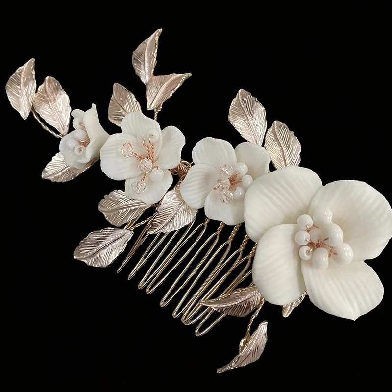 

New Women Simple Handmade Ceramic Flower Bridal Hair Comb Headdress Luxury Millet Beads Metal Leaf Hair Accessories Jewelry