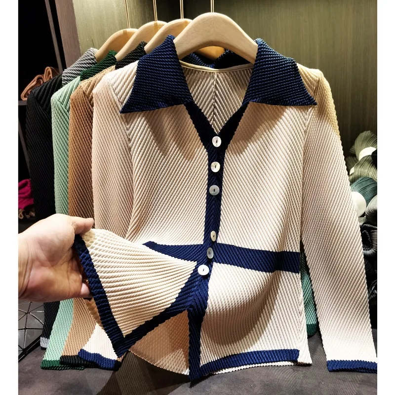 

Женская футболка Miyake Fashion с цветовыми блоками, отложным воротником, рюшами, пэплумом, длинными рукавами, декором на пуговицах, эластичная, из полиэстера, новинка 2026 года