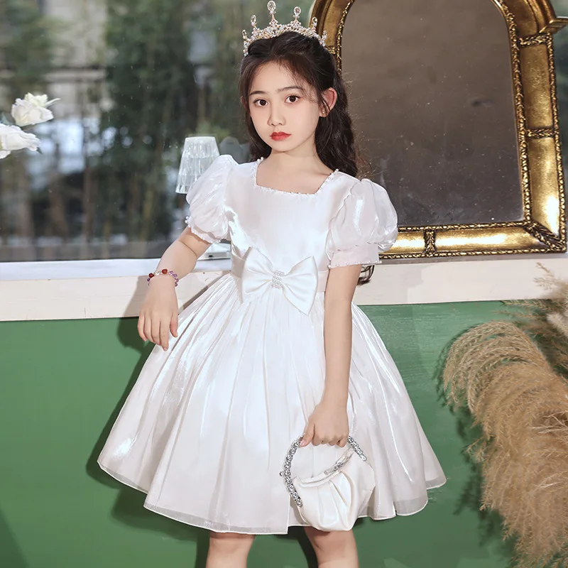 

Flower Girls Dress Smooth Reflective Fabric Beading Square Collar Bubble Sleeved Dress Sweet Bow Applique Birthday Party Vestido