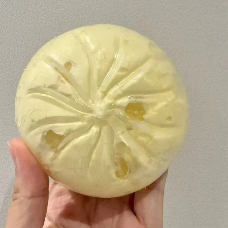 Knuspriger Teigtaschen-Stressball, Fidget-Spielzeug, Knuspriger Quetschball, Handgefertigte Runde Blöcke Gefüllt mit ASMR-Material, Quetschspielzeug ﻿ – Detail 2
