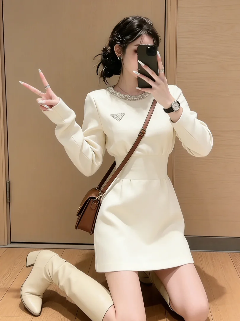 

Ele White Knitted Dr Waist-Cinched Mature Sle Small Fraance Sle Winter Faion Ladies' Dr Polyester Fiber