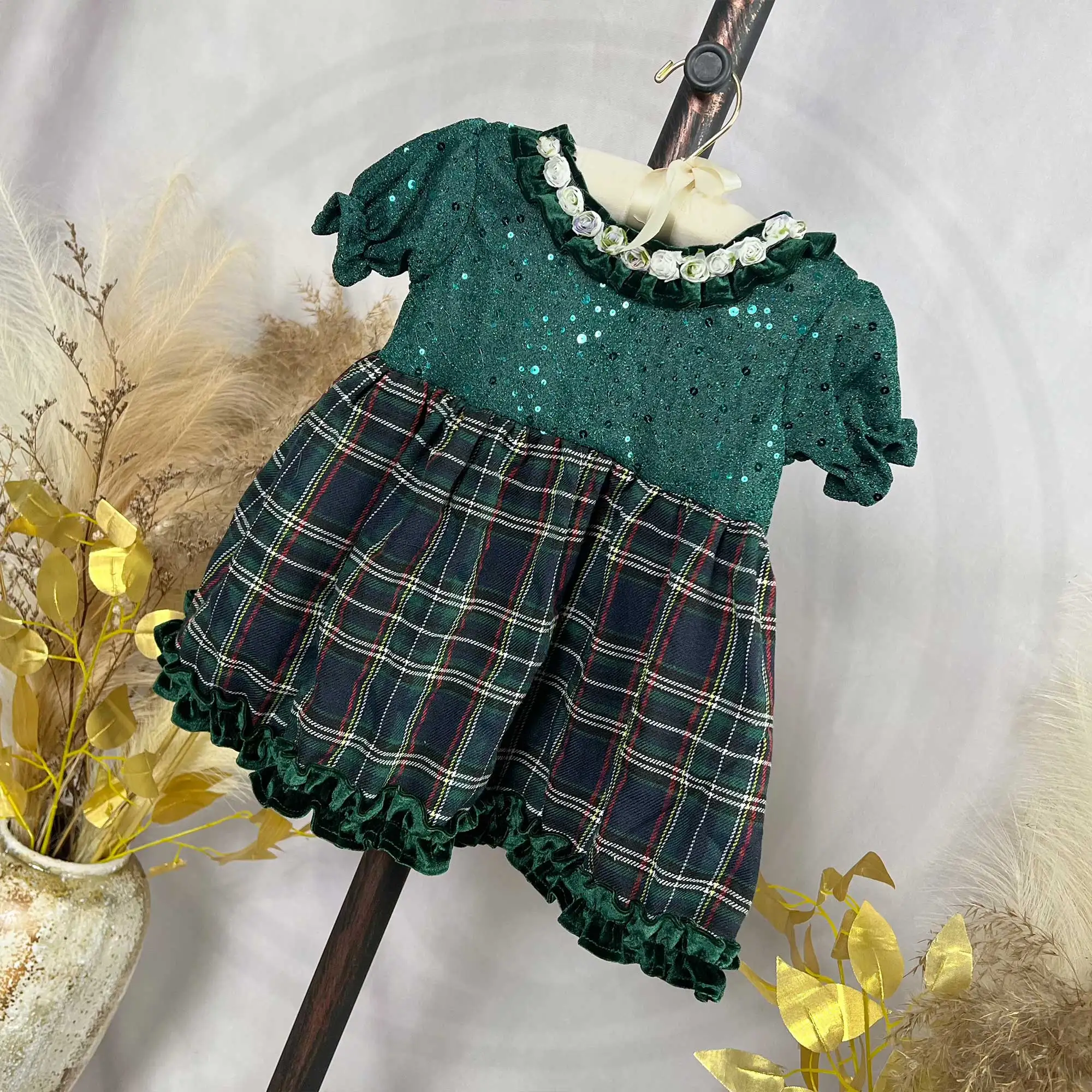 Sequin Puff Sleeves Paired with Plaid Dress Costume for Children Girl Cloth Christmas First Communion Gown Photography Shooting