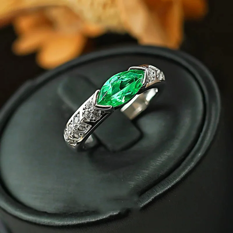 S925 Sterling Silber Ring Personalisierter Smaragd-Diamant Pferdeaugen-Ring mit Hochkarätigen Diamanten Ugat's Eye Ring – Detail 3