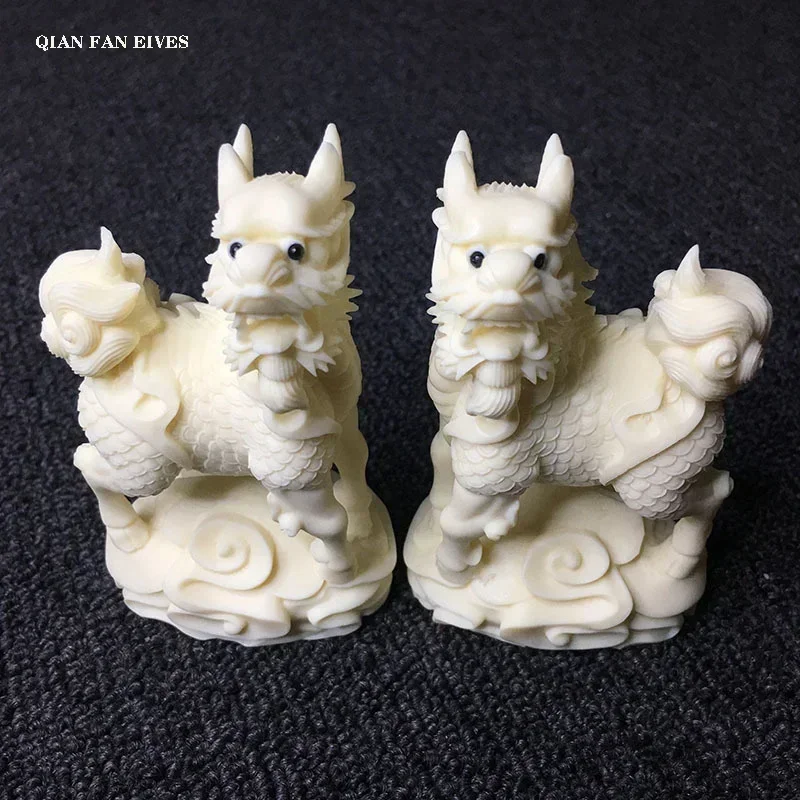 A pair of Chinese auspicious Kirin statues Resin sculpture statue Home living room, room decoration artwork Feng Shui ornaments