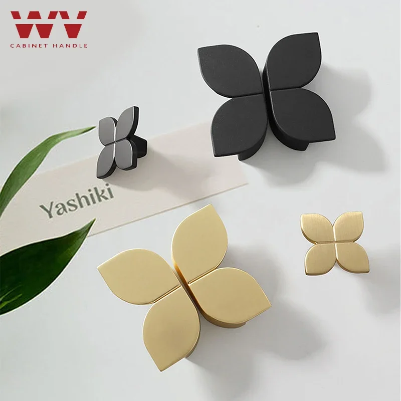 YM أربع أوراق البرسيم مقابض لقطع الأثاث النحاس اللون مقابض أدراج الرجعية مضمد المقابض مقابض الذهب للخزائن والأدراج #4