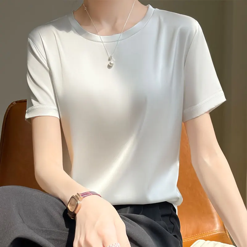 High-Grade Spring And Summer Women's Style T-Shirts With Short Sleeves And Loose Acetic Acid Satin Backing And White Inner Coat