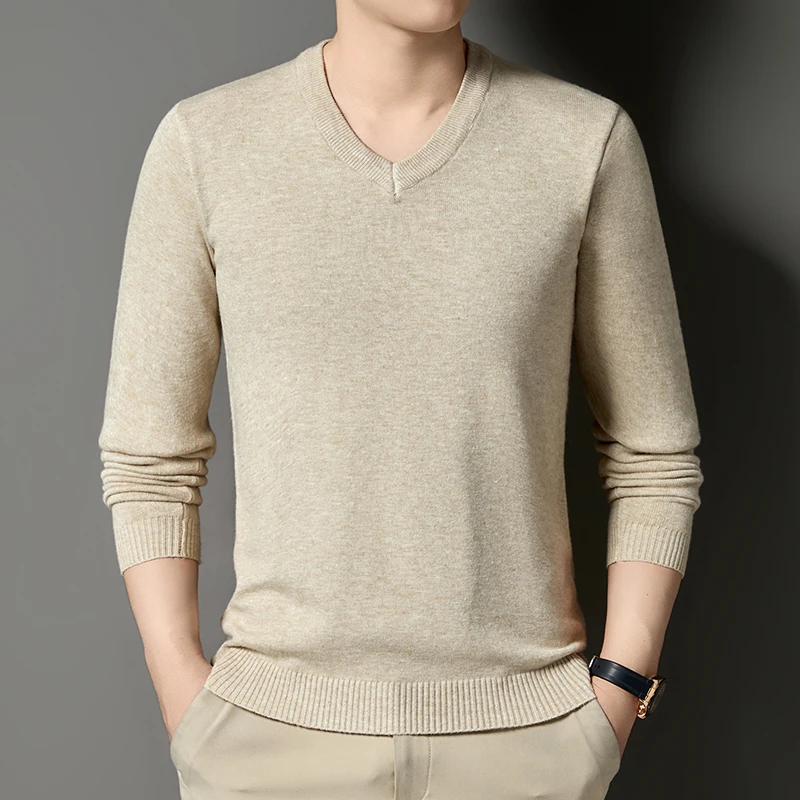 Autumn and Winter Men's and Young Adults' Versatile Base Shirt, No-pill V-neck Pure Color Warm Sweater